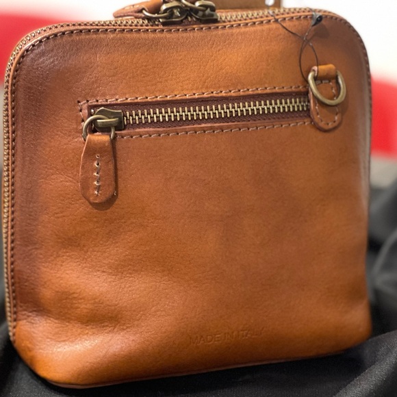 Pratesi Firenze - Picture 11 of 11